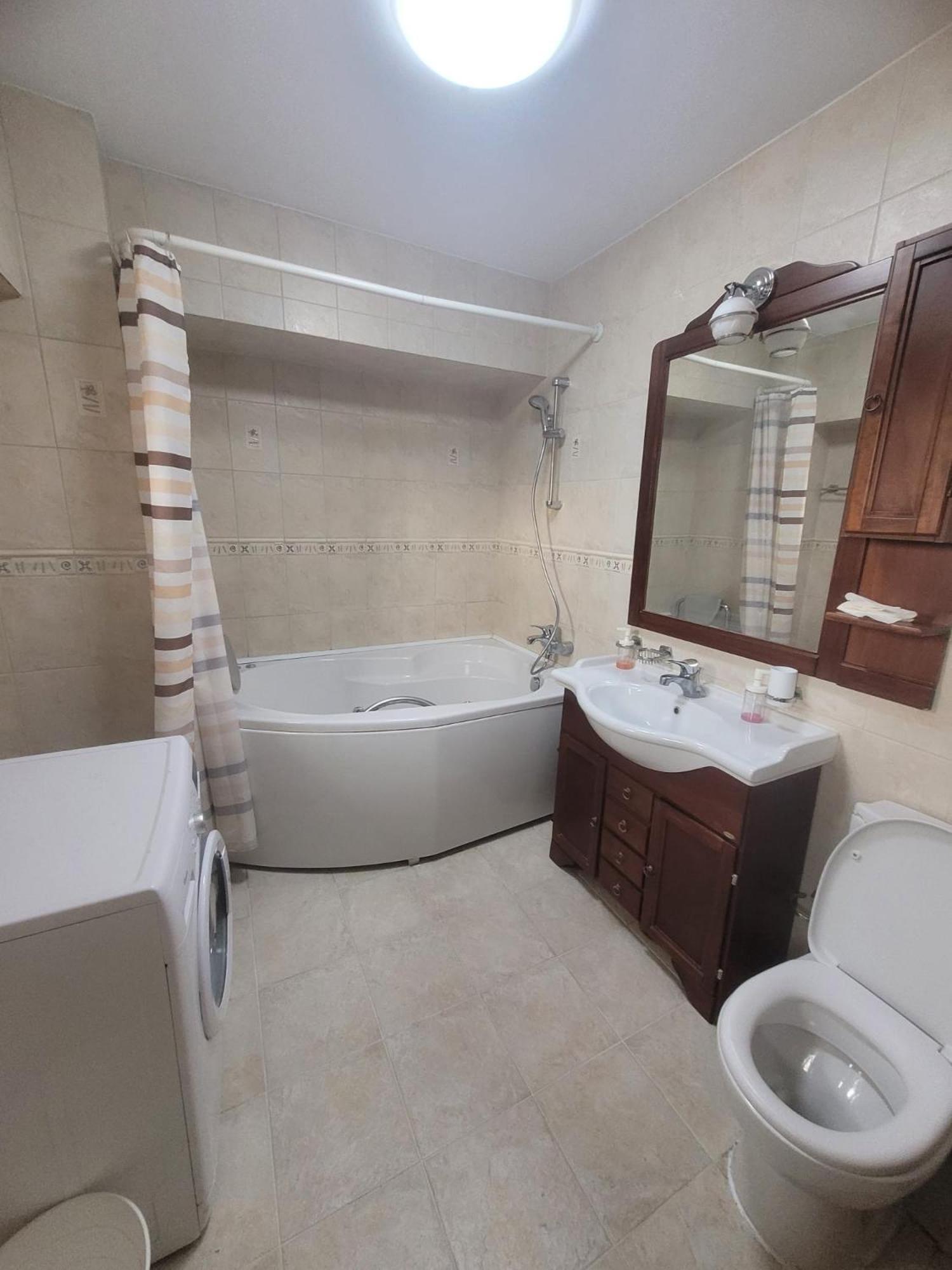 Ultracentral Bucharest Apartment Bucareste Exterior foto